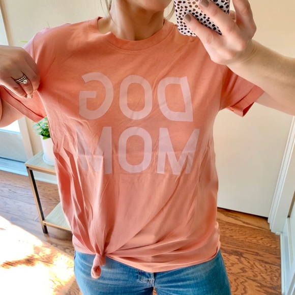| dog mom knotted tee | - Picture 8 of 8